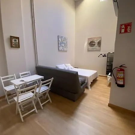 Studio In Barrio Salamanca Madrid Buitenkant foto